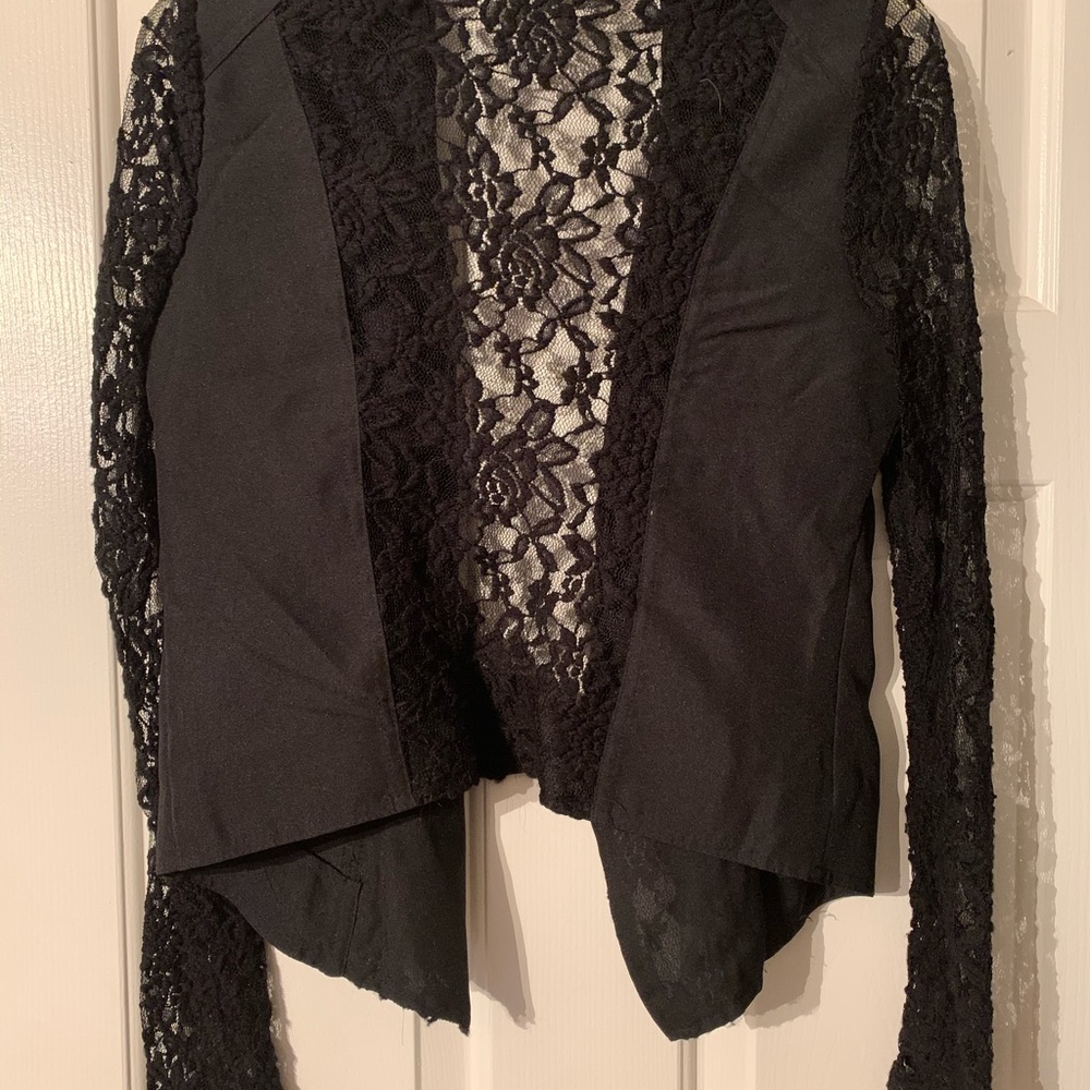 Lace jacket - Picture 5 of 6